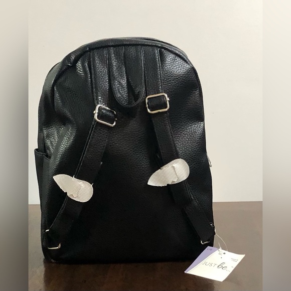 Mini backpack two side square pockets front zip big zip pocket black. 14 L x 12W - Picture 2 of 4